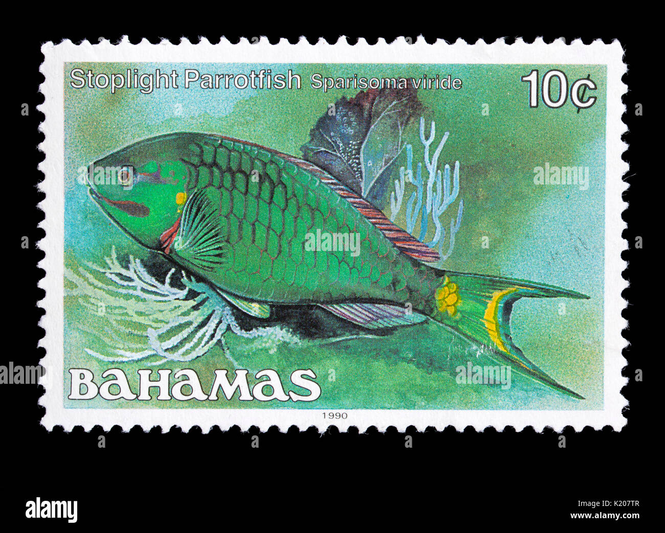 Briefmarke aus den Bahamas, eine Ampel Papageienfische (Sparisoma viride) Stockfoto