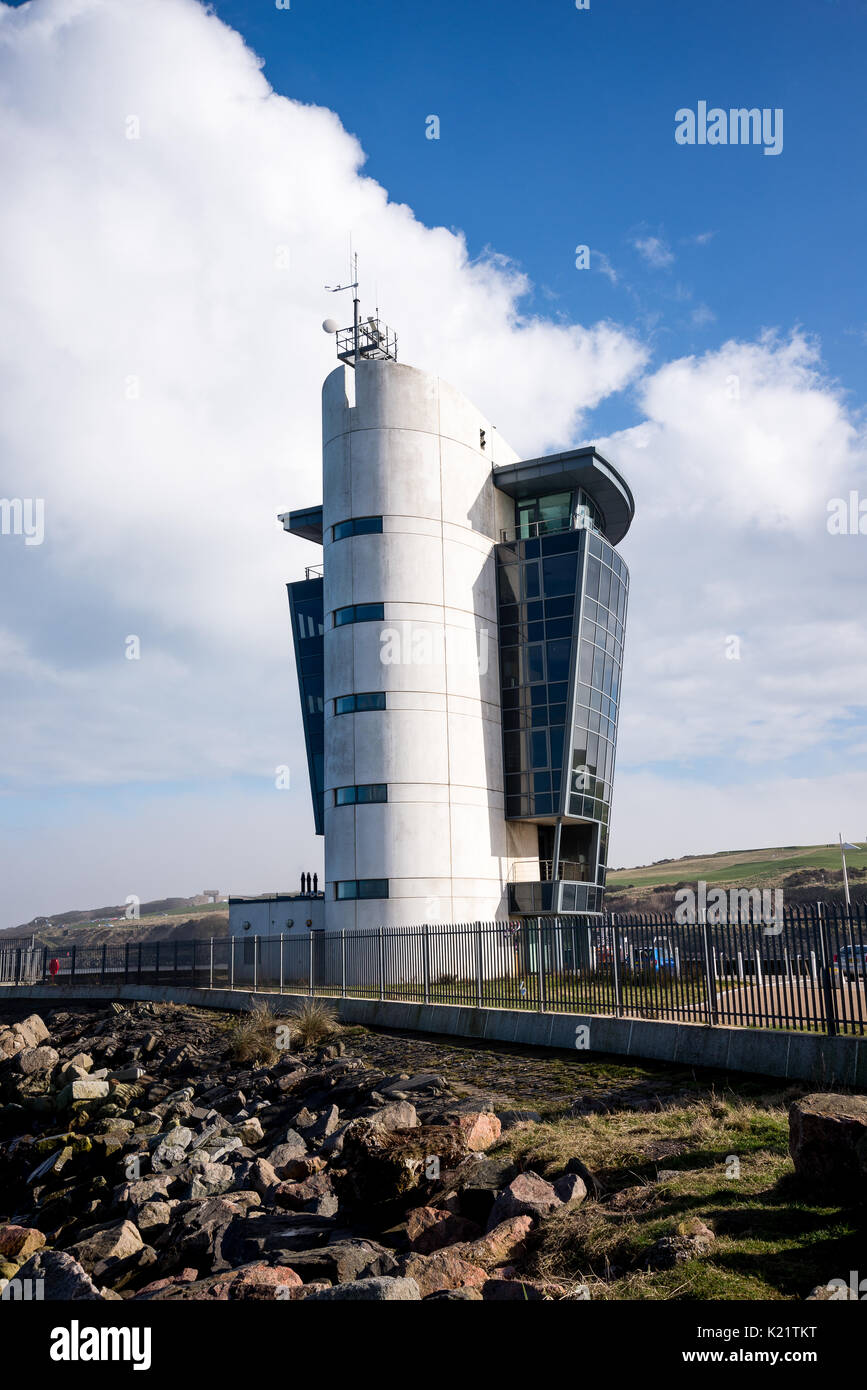 Aberdeen Versand Control Center Gebäude an der North Pier, Schottland Stockfoto