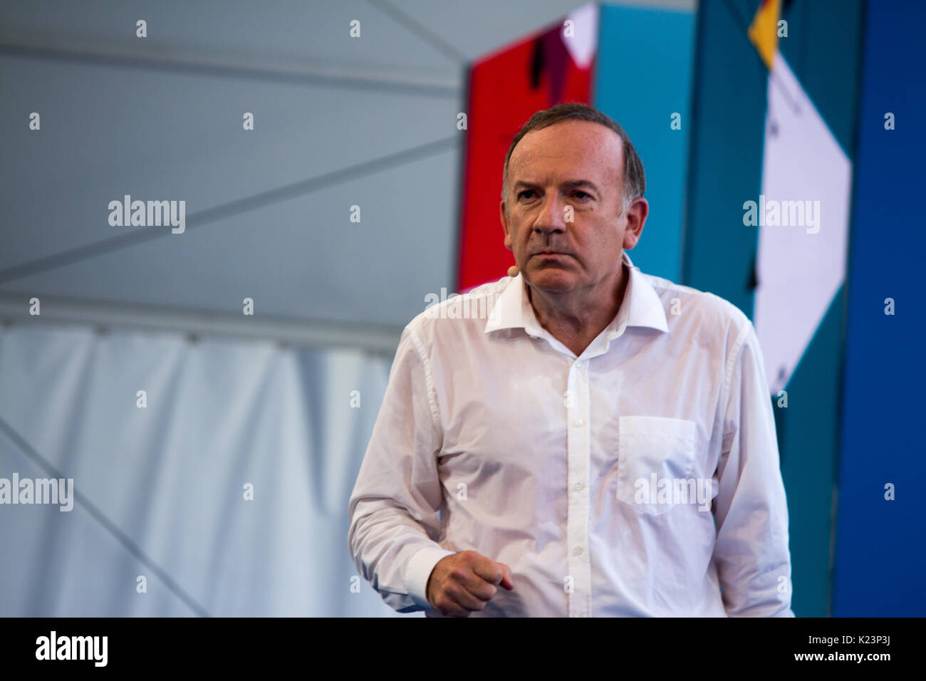 Jouy-en-Josas, France. 29 Aug, 2017. Pierre Gattaz öffnet 2017 MEDEF Sommer Camp Credit: paul-marie Guyon/Alamy leben Nachrichten Stockfoto