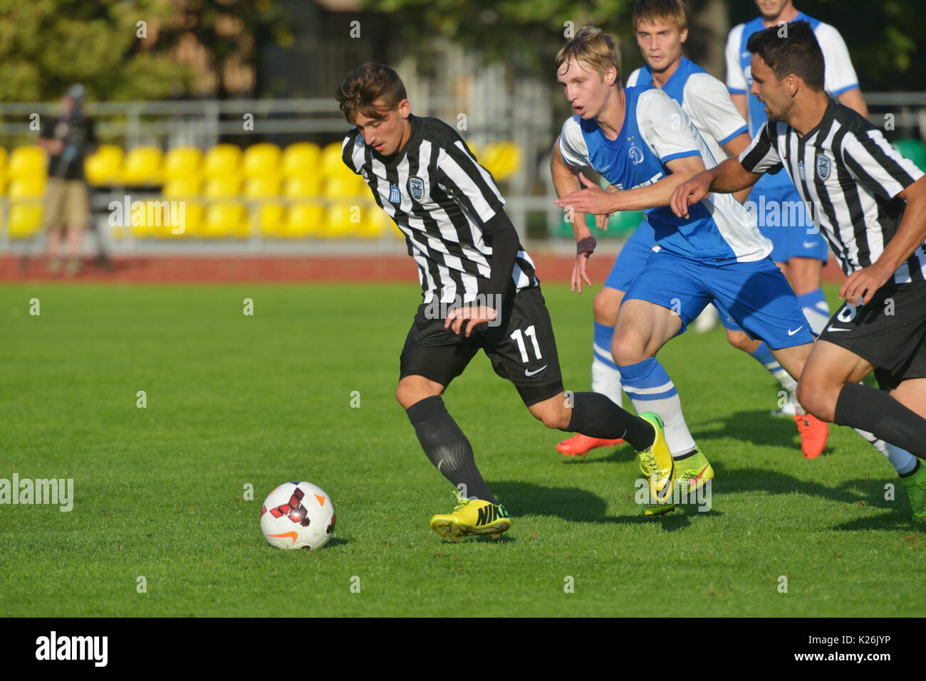 Moskau, Russland - Juli 21, 2014: Dynamo, Moskau - PAOK, Griechenland während der Lev Yashin VTB-Cup, das internationale Turnier für U21-Fußball-Teams. Stockfoto