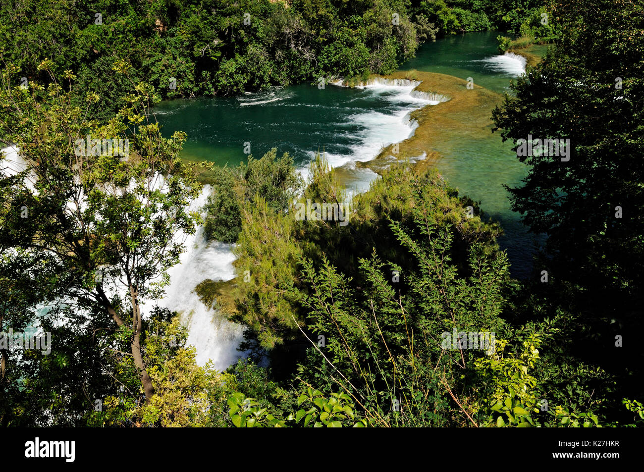 Fluss und die Wasserfälle im Nationalpark Krka, Kroatien Stockfoto