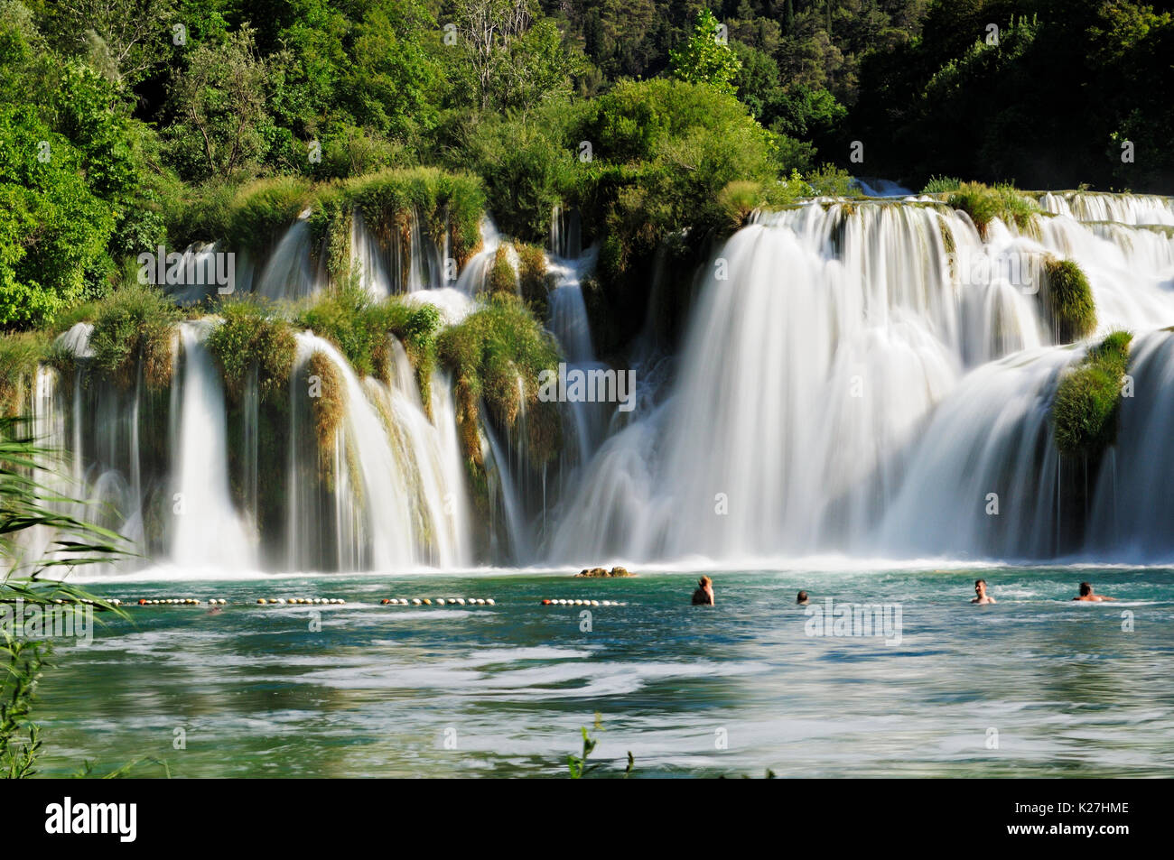 Majestätische Wasserfälle im Nationalpark Krka, Kroatien Stockfoto