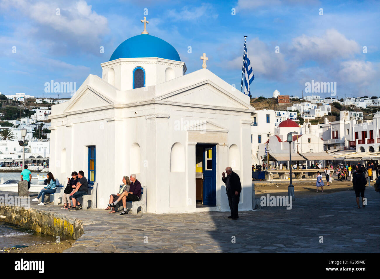 Sankt Nikolaus Kirche am alten Hafen, Mykonos, Griechenland. Stockfoto