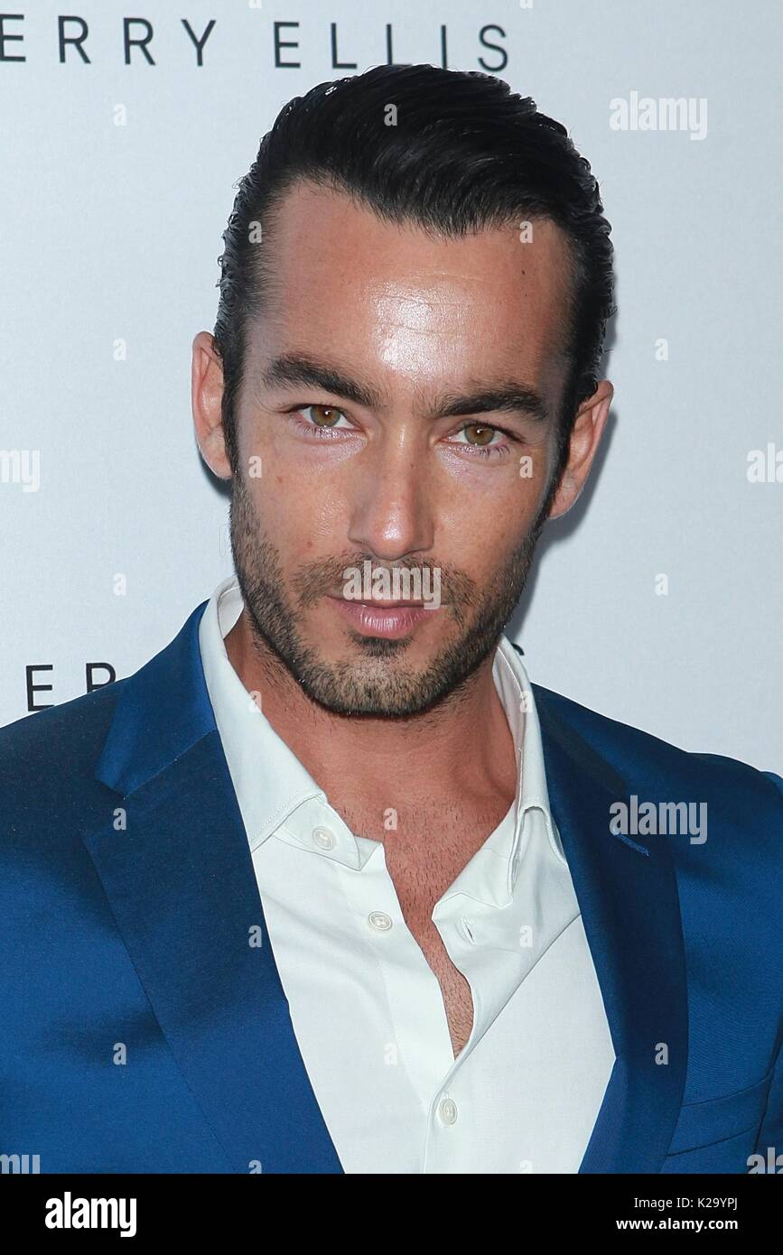 New York, NY, USA. 29 Aug, 2017. Aaron Diaz enthüllt die neuen Perry Ellis Duft in Kola Haus am 29. August 2017 in New York City. Credit: Diego Corredor/Medien Punch/Alamy leben Nachrichten Stockfoto