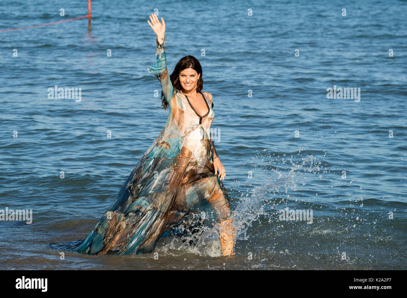 Isabeli Fontana bei einem Fotoshooting vor dem 74. Filmfestival von Venedig 2017 am 29. August 2017 in Venedig, Italien. Stockfoto
