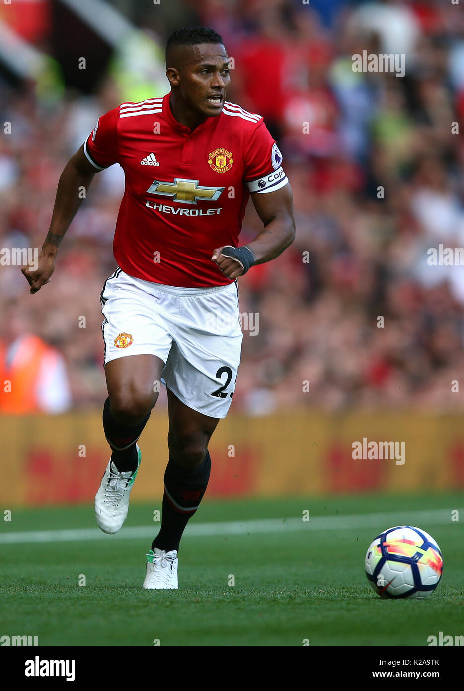 Von Manchester United Luis Antonio Valencia während der Premier League Spiel im Old Trafford, Manchester. Stockfoto