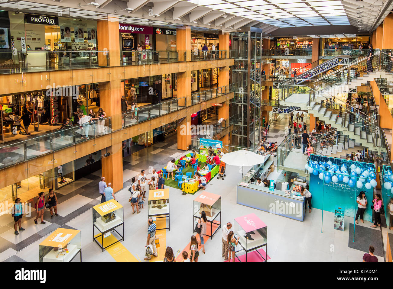 Illa Carlemany Shopping Mall, Andorra la Vella, Andorra Stockfoto