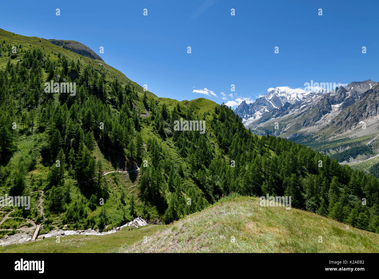 Italienische Landschaft mit Mont Blanc im Hintergrund Stockfoto