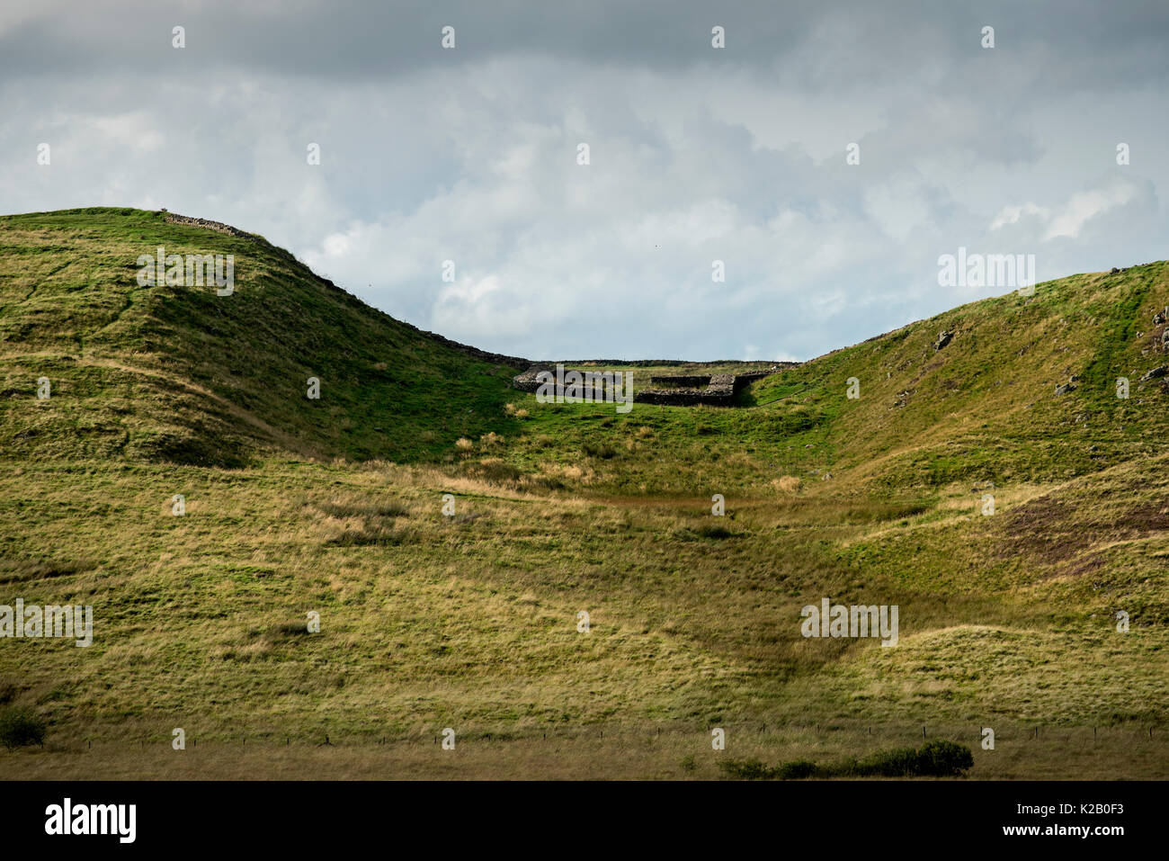 Hadrian's Wall, Northumberland, England. August 2017 Milecastle 39 Wikipedia: Hadrian's Wall (Lat.: Vallum Aelium), auch der römischen Mauer, Pict genannt Stockfoto