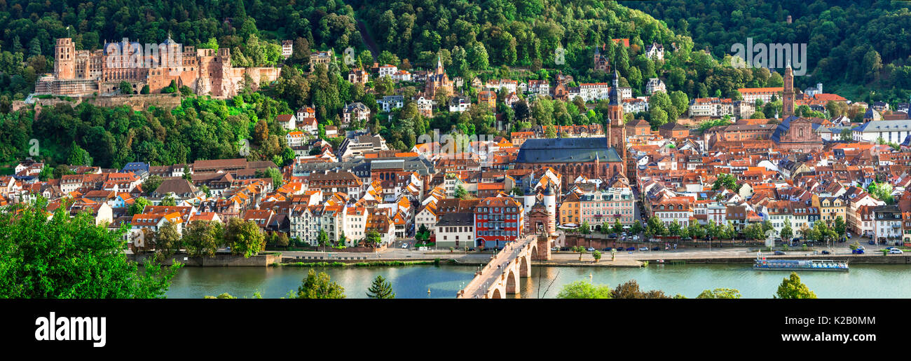 Schöne mittelalterliche Stadt Heidelberg, Panoramaaussicht, Deutschland. Stockfoto