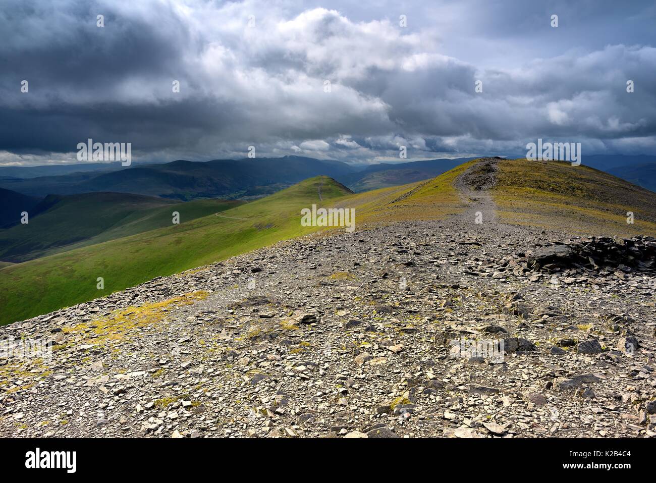 Sturm wolken Skiddaw Gipfel Stockfoto