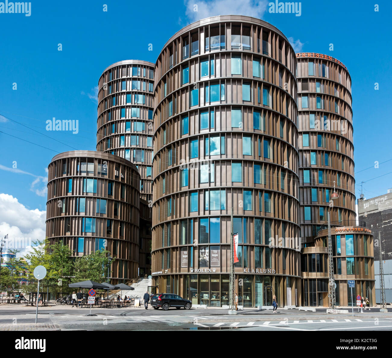 Axel Türmen bestehend aus fünf runden Türmen auf Axltov im Zentrum von Kopenhagen Dänemark Europa gegenüber vom Tivoli Gärten Stockfoto