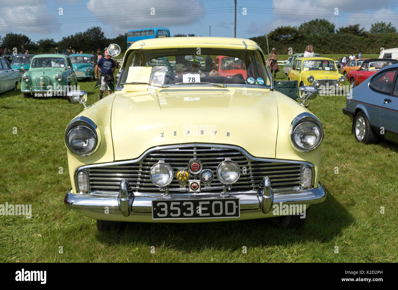 Ein 1960er Ford Zephyr sechs lowline Stockfoto