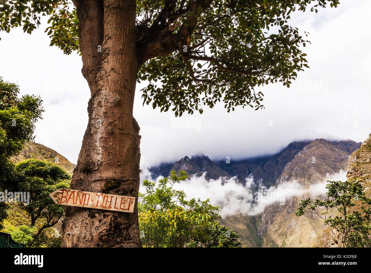 Bano, wc Schild auf dem Inka Trail, Peru. Dezember 2013. Stockfoto