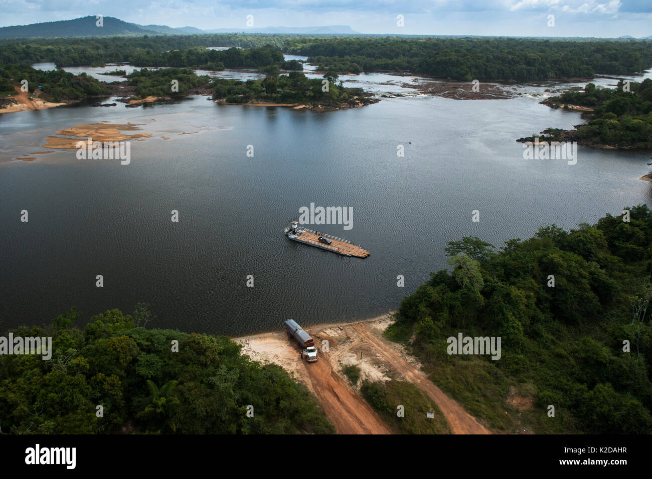 Iwokrama kurupukari Überfahrt mit der Fähre, Reserve, Rupununi, Guyana, Südamerika Stockfoto Iwokrama kurupukari Überfahrt mit der Fähre, Reserve, Rupununi, Guyana, Südamerika Stockfoto