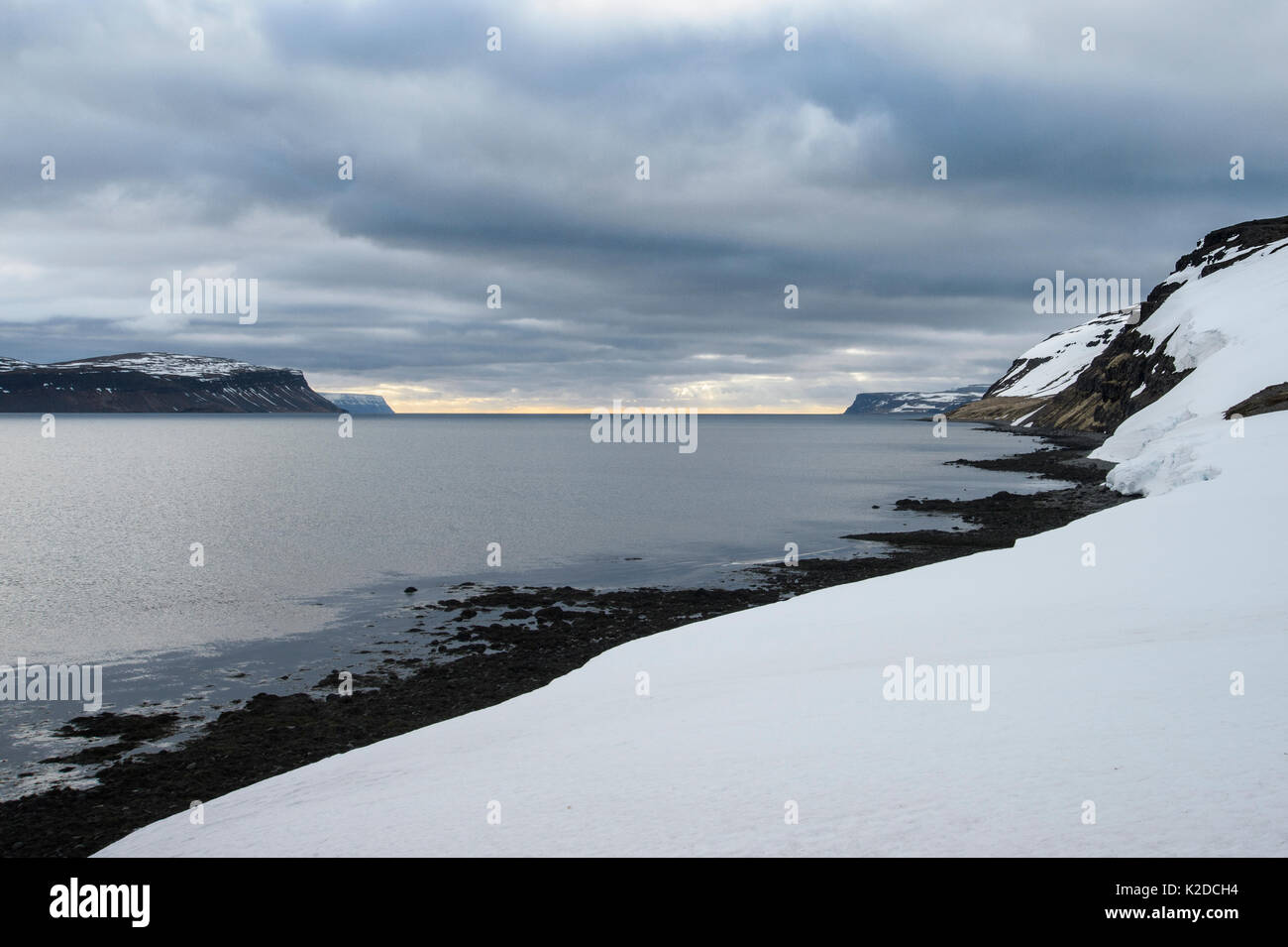 Hornstrandir Nature Reserve und Küstenlandschaft, Westfjorde, Island. April Stockfoto