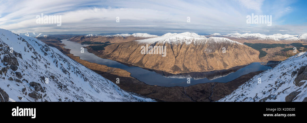 Panoramaic Blick auf Loch Etive von Ben Starav Mitte Winter. Glen Etive, Highlands von Schottland, UK, Januar 2016. Stockfoto