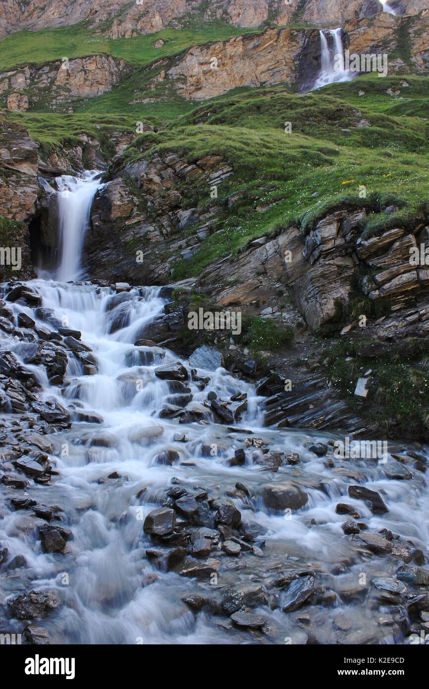 Lange Belichtung der Wasserfälle im Nationalpark Hohe Tauern, Österreich Stockfoto