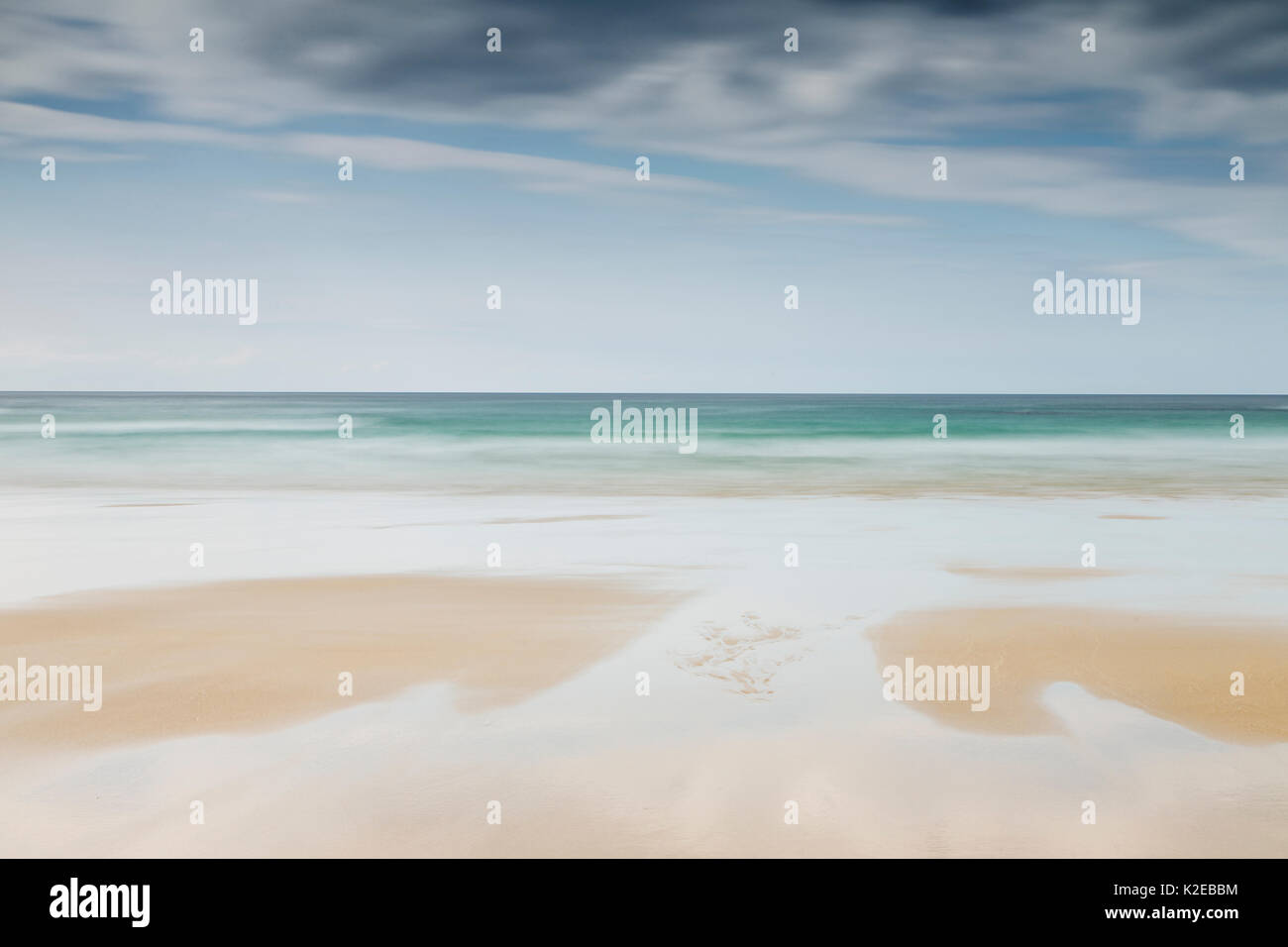 Strand und Meer bei Mangurstadh/Mangersta Langzeitbelichtung,, Isle of Lewis, Äußere Hebriden, Schottland, UK, April 2013. Stockfoto