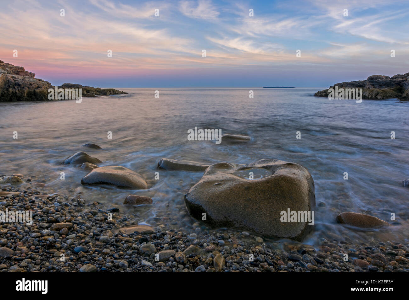 Wenig Jäger Strand bei Sonnenuntergang, Acadia National Park, Maine, USA. Stockfoto