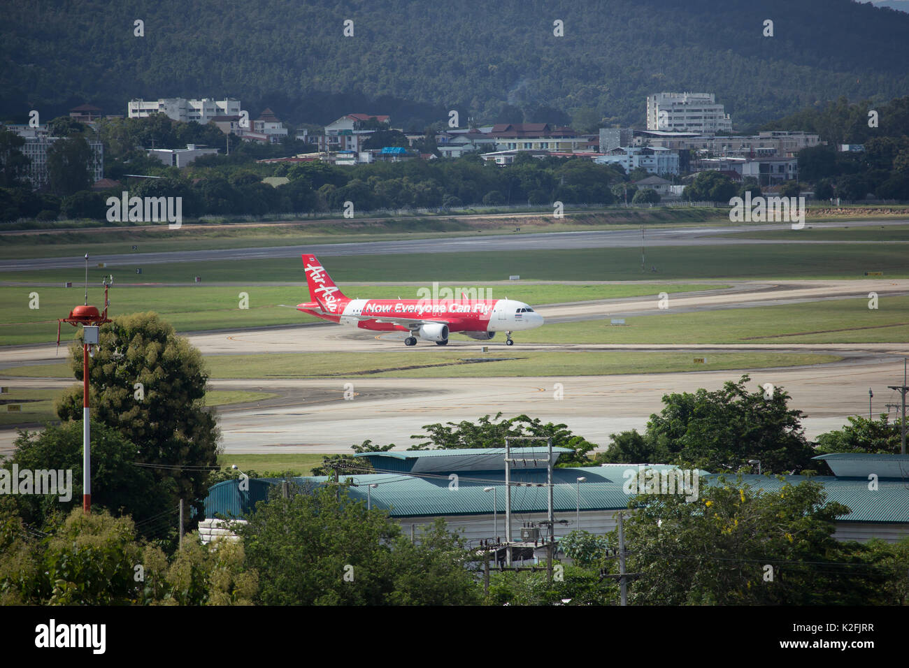 CHIANG MAI, THAILAND - 23. AUGUST 2017: HS-BBN Airbus A320-200 von Thaiairasia. Am Flughafen Chiangmai von khonkaen. Foto bei Flughafen Chiangmai, thaila Stockfoto
