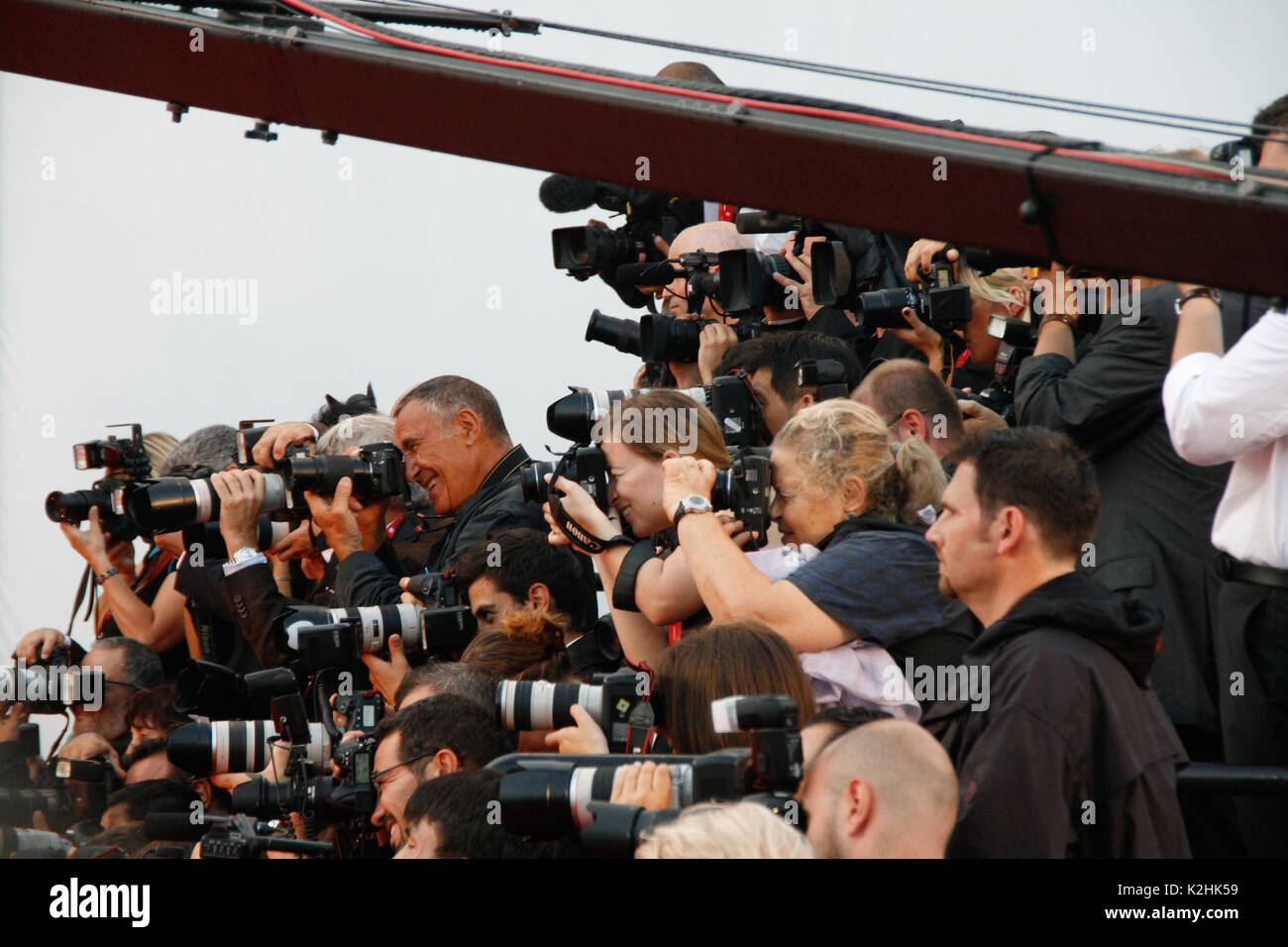 Venedig, Italien. 6. September 2008: Bündel von Fotografen zeigen und Schießen auf der Abschlussfeier 2008 65. Filmfestival von Venedig. Stockfoto