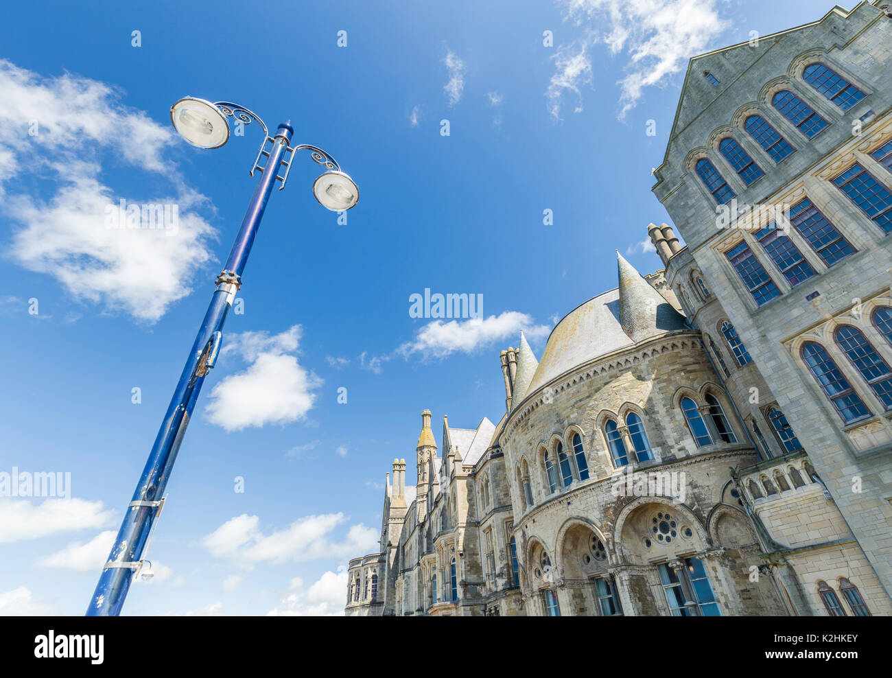 Aberystwyth University Fassaden bis zu hellen, sonnigen Tag Stockfoto