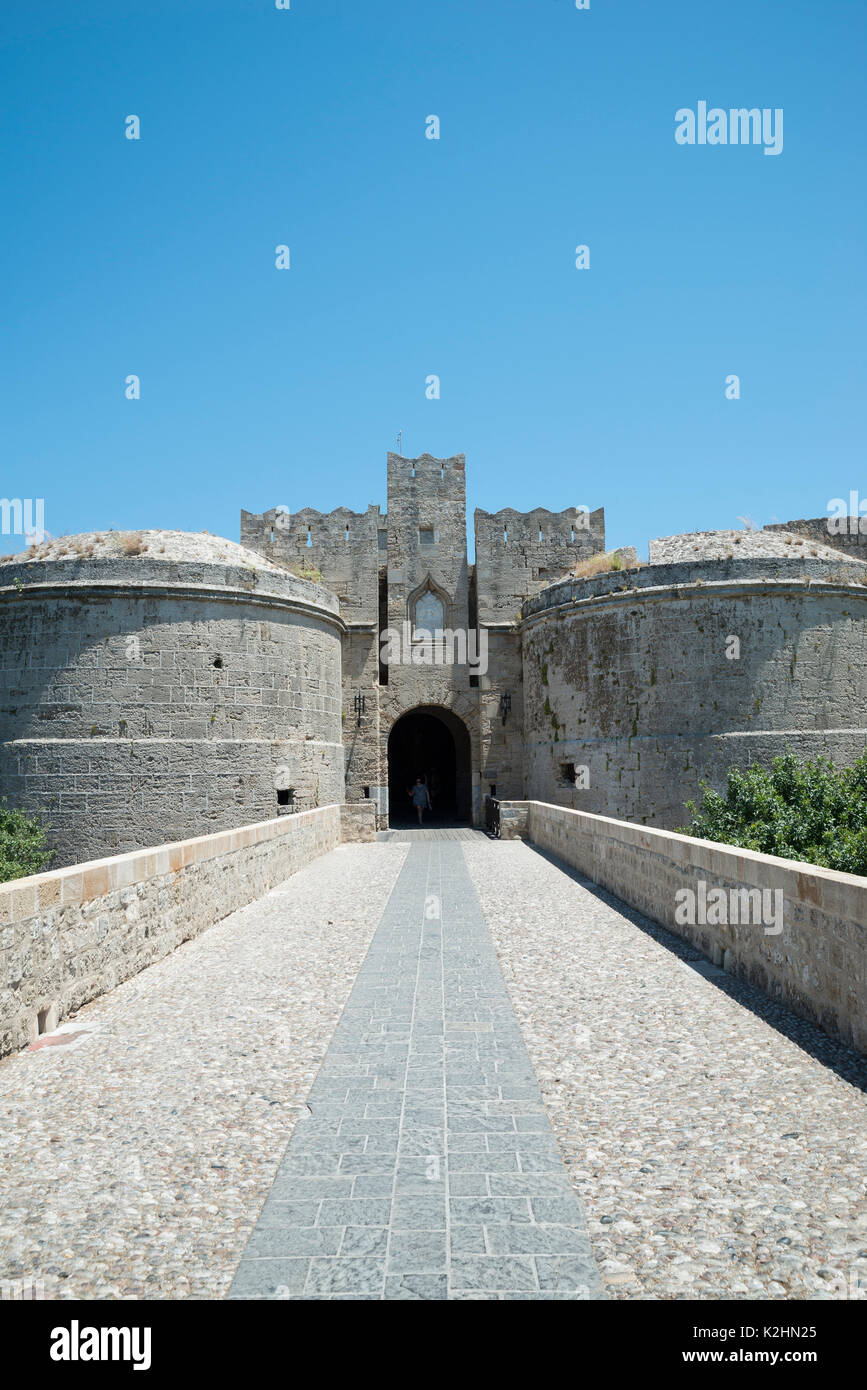 Gate d'Amboise der mittelalterlichen Stadt, Rhodos, Rhodos, Griechenland, Europa Stockfoto