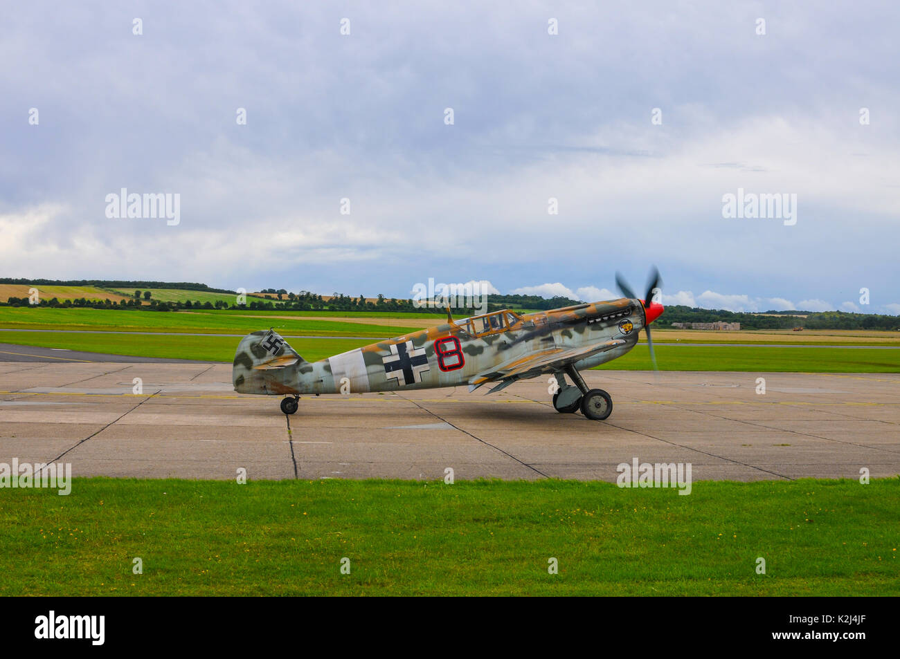 Messerschmitt Bf 109 ME 109 Deutsche Jagdflugzeug aus dem Zweiten Weltkrieg 11 In Duxford England Großbritannien Stockfoto