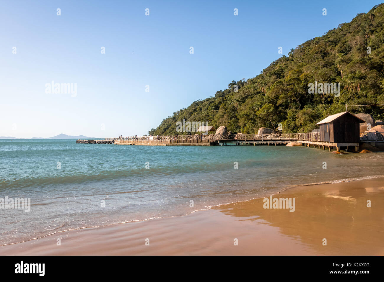 Strand Praia de Laranjeiras - Balneário Camboriú, Santa Catarina, Brasilien Stockfoto
