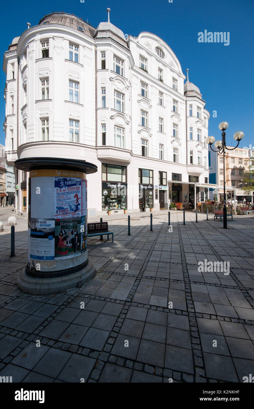 Blick auf Sezession auf Jiraskovo Namesti, Jirasek Square, Ostrava, Schlesien, Tschechien Stockfoto