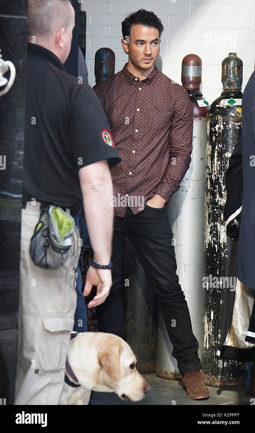 New York, NY, USA. 31 Aug, 2017. Kevin Jonas bei ABC's Good Morning America Disney's Tag des Gebens" profitieren, die durch den Hurrikan Harvey in New York City am 31. August 2017 betroffen. Credit: MediaPunch Inc/Alamy leben Nachrichten Stockfoto