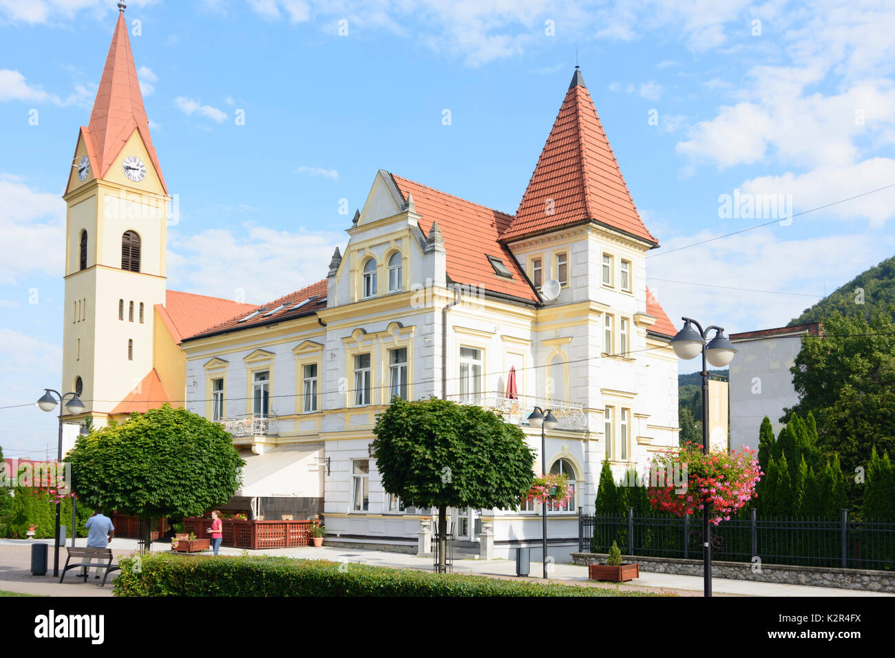 Kirche St. Stephan, hotel, Trencianske Teplice (trentschinteplitz), Slowakei Stockfoto