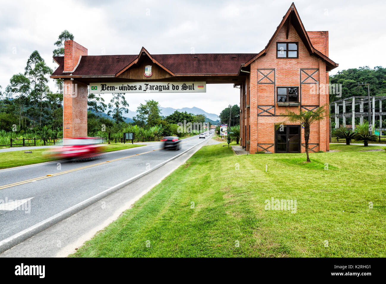 Stadt Gateway. Jaragua Do Sul, Santa Catarina, Brasilien. Stockfoto