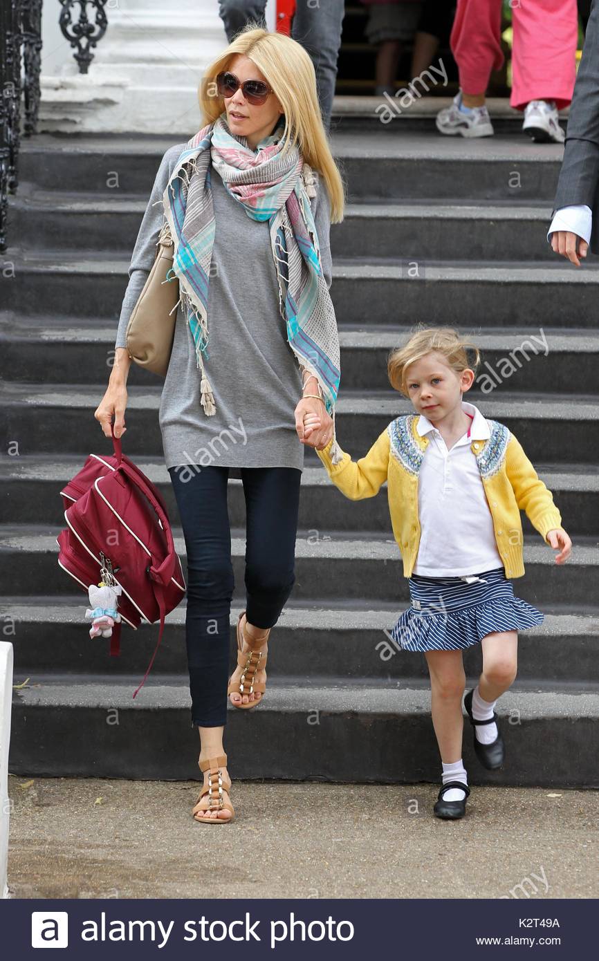 Claudia Schiffer und Clementine Vaughn. Top-model Claudia ...
