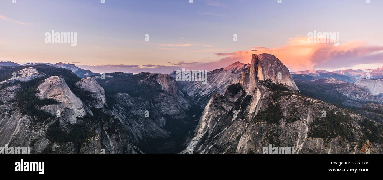 Half Dome Yosemite Nationalpark vom Glacier Point Stockfoto