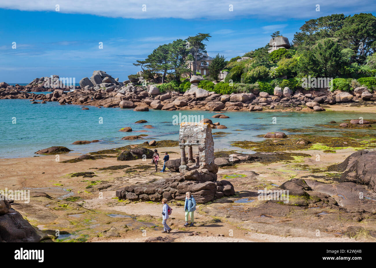 Frankreich, Bretagne, Côtes d'Armor, Cote De Granit Rose (rosa Granit Küste), Perros-Guirec, das Oratorium von Saint-Guirec shrin, 12. Jahrhundert Stockfoto