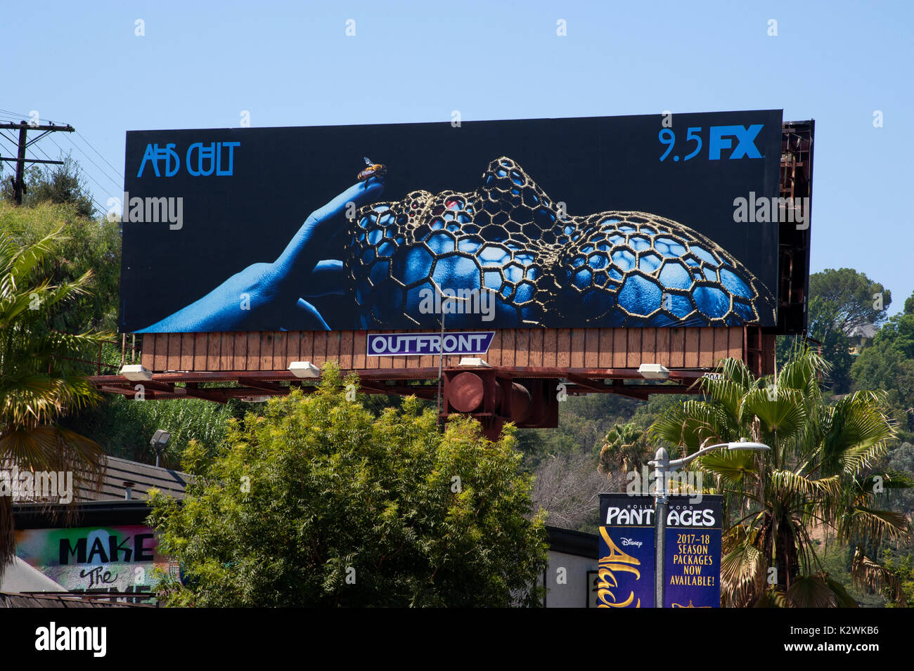Kreative billboard Förderung der FX-sendung Kult in Los Angeles, CA Stockfoto