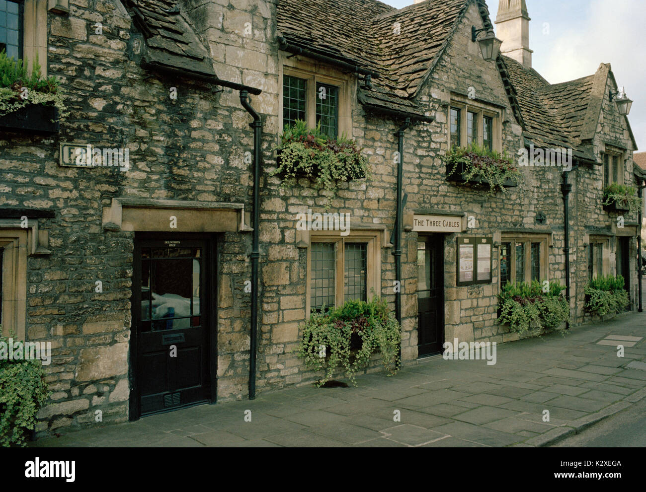 Bradford on Avon in Wiltshire, England, in Großbritannien im Vereinigten Königreich Großbritannien Europa. Antike Architektur Gebäude Haus auf Nostalgie Olde Worlde Stockfoto