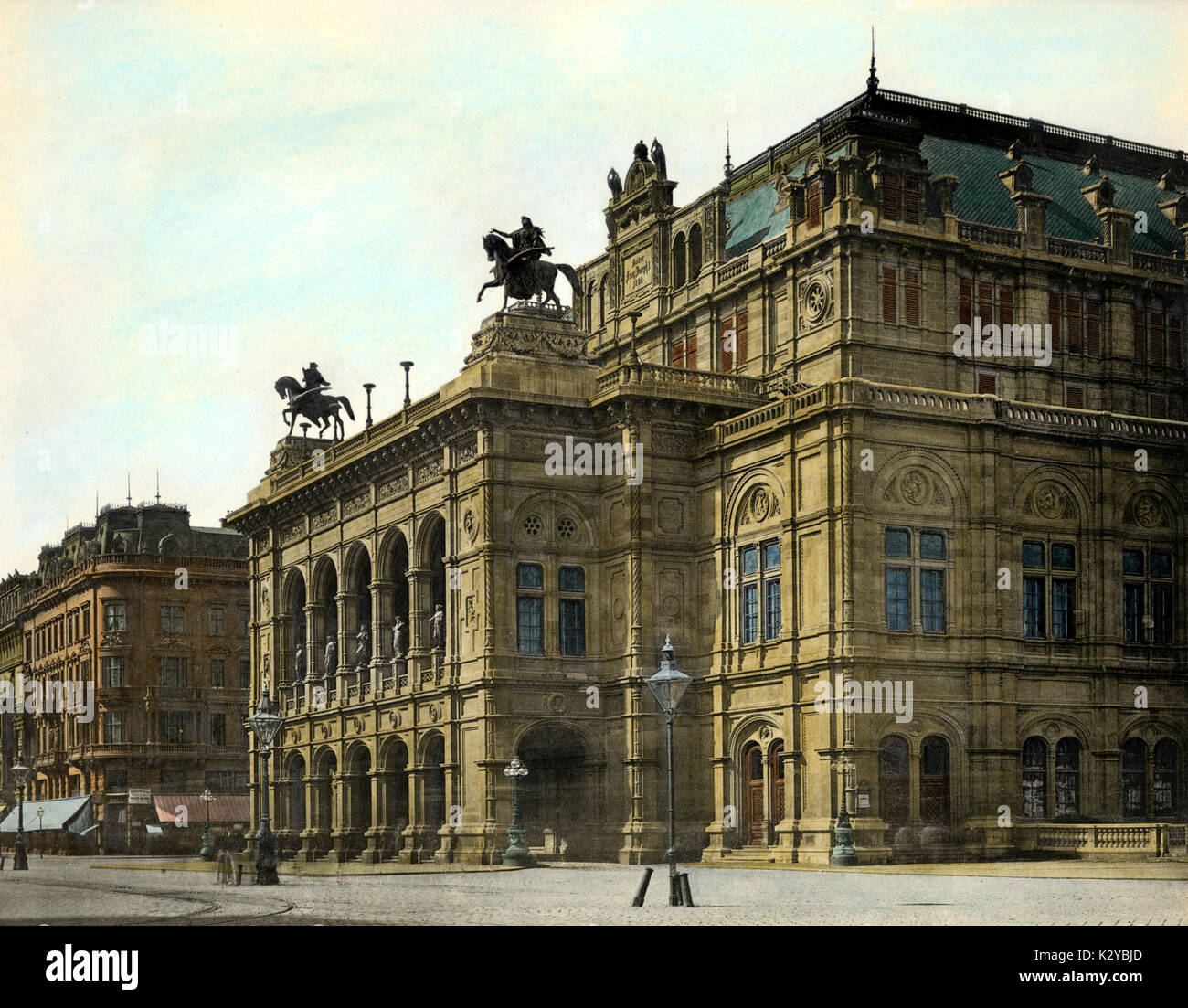 Wiener Hofoper Main fahren Sie in Richtung der Ringstraße. Der Oper genossen seine größten Erfolge unter der Leitung von Gustav Mahler (1897-1907). Mozart/Mahler Verbindung. Stockfoto