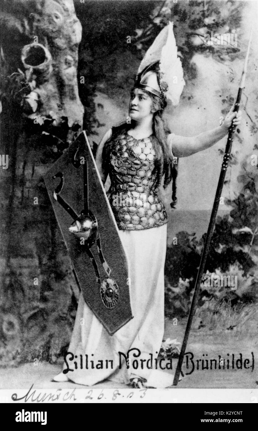 NORDICA, Lilian - wie Brunhilde in Wagners Ring Zyklus. Die amerikanische Sopranistin (1857-1914). Stockfoto