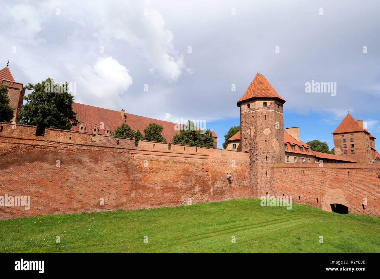 Die Mauern von Malbork, durch den Deutschen Orden in der Stadt Malbork, Polen gebaut, fotografiert am 21. August 2017 Stockfoto