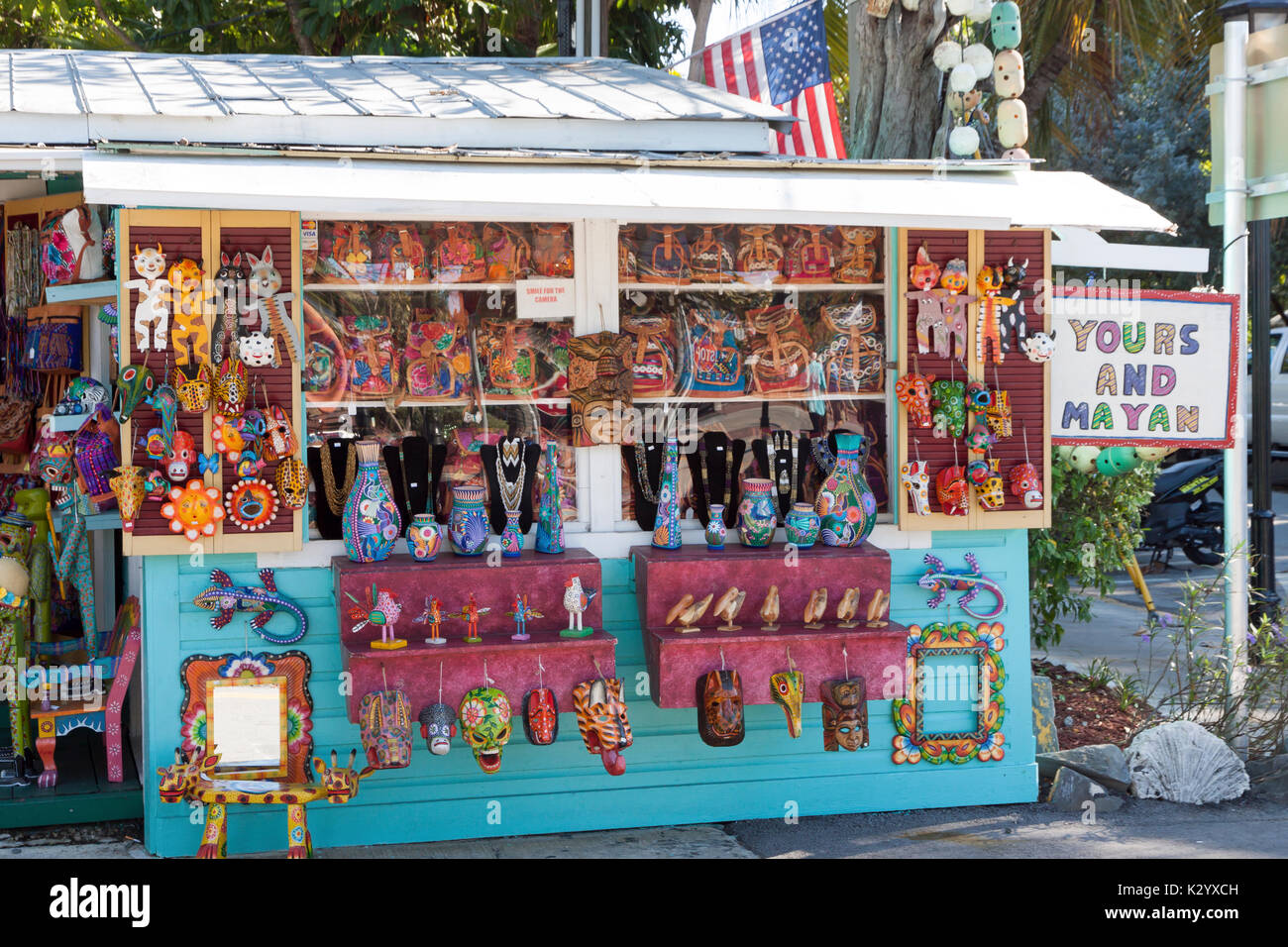 Ihre und Maya, ein Shop in Key West, FL, verkauft importierte Kunsthandwerk aus Mittelamerika durch Fairen Handel, Menschen zu helfen, wirtschaftlich unabhängig sein. Stockfoto