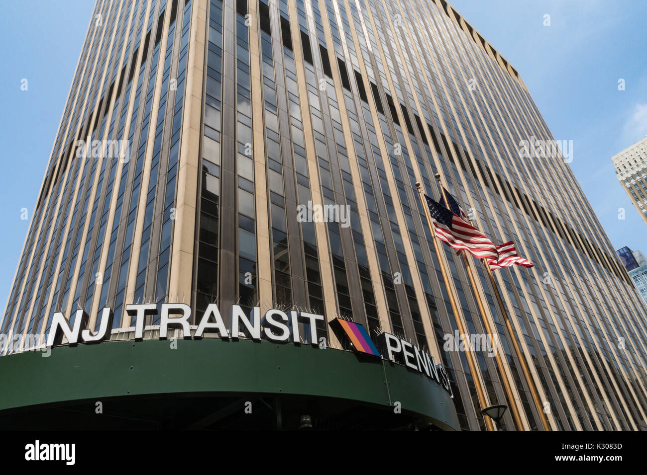 Penn Plaza mit NJ Transit und der Penn Station Eingang, NYC, USA Stockfoto
