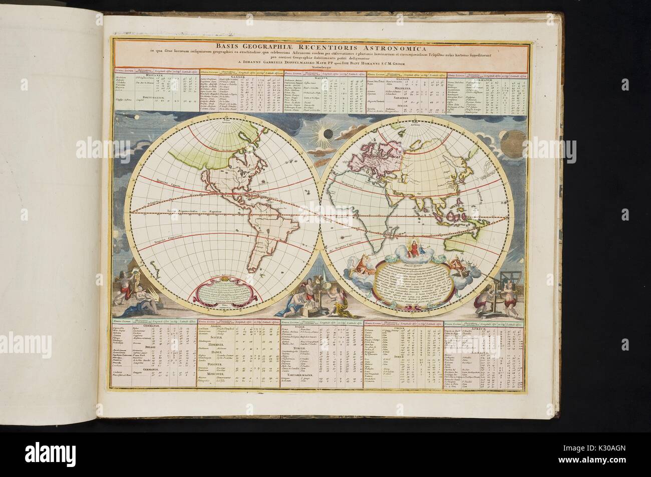 Weltkarte in Atlas Coelestis von Johann Gabriel Doppelmayr, in der Dr. Elliott und Eileen Hinkes Sammlung von seltenen Bücher der wissenschaftlichen Entdeckung in der Sheridan Bibliotheken von der Johns Hopkins University, 2010 untergebracht. Stockfoto