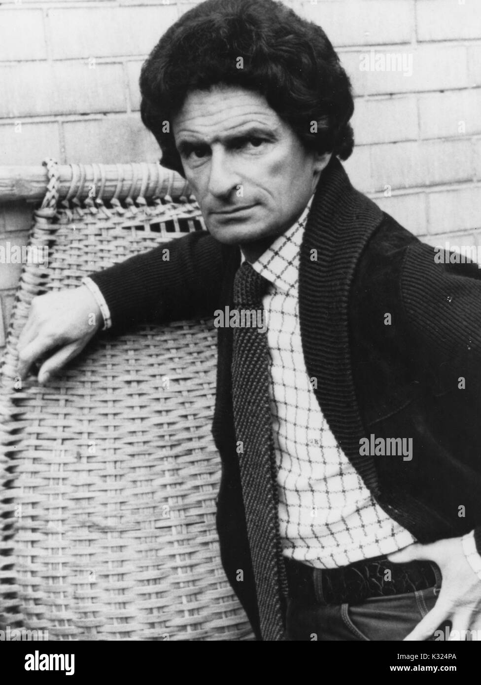 Ständigen Portrait von Polnisch-amerikanische Schriftsteller Jerzy Kosinski, 1981. Stockfoto