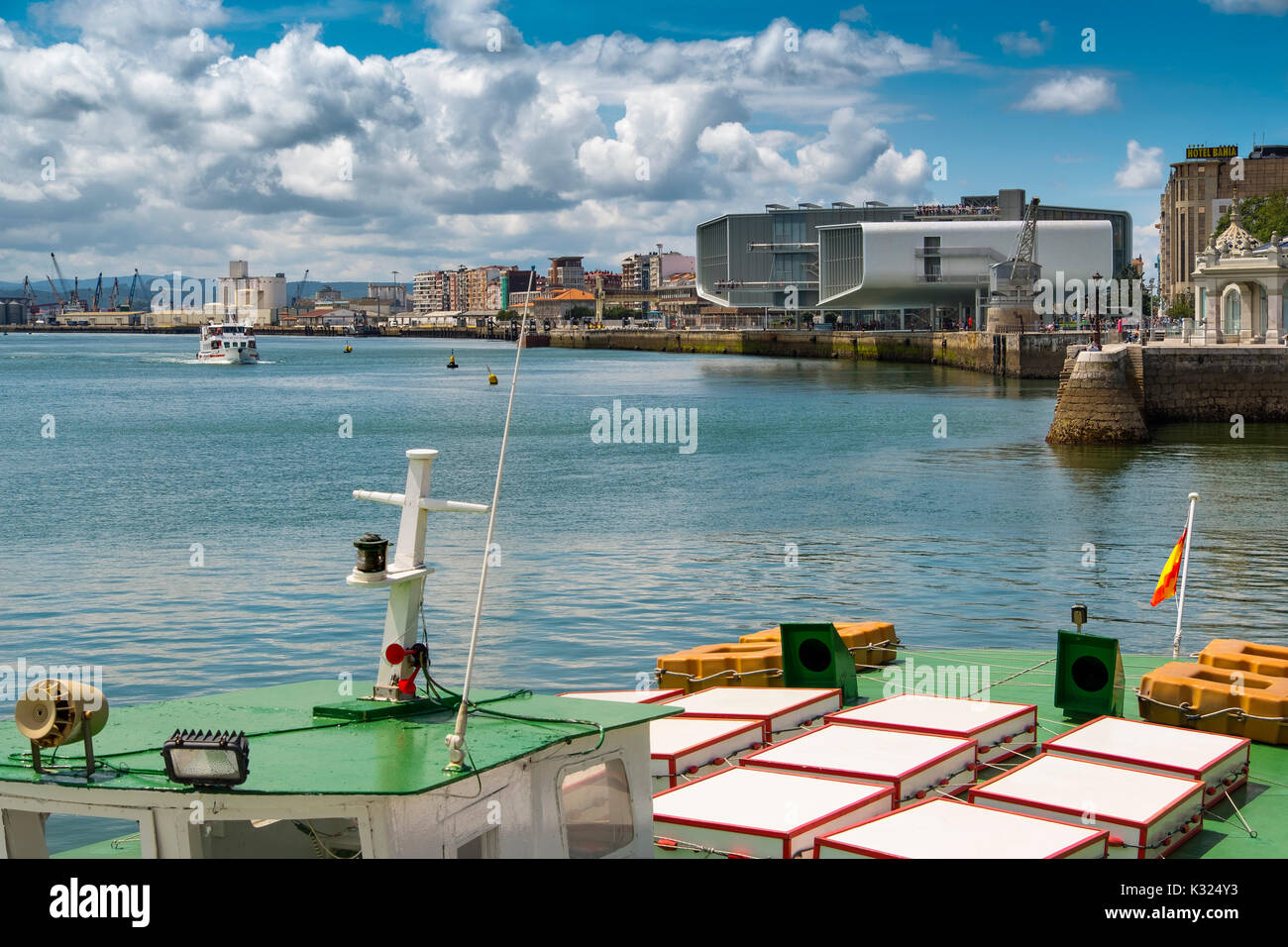 Botin Center Museum Kunst und Kultur. Botin Stiftung, Architekten Renzo Piano. Santander, Biscaya, Kantabrien, Spanien, Europa Stockfoto