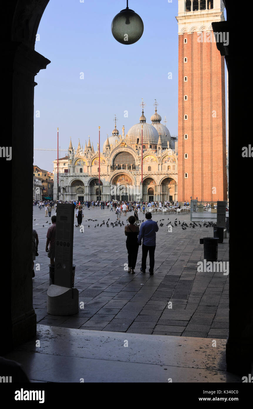 St Mark's Square und St Mark's Campanile, Venedig, Italien Stockfoto