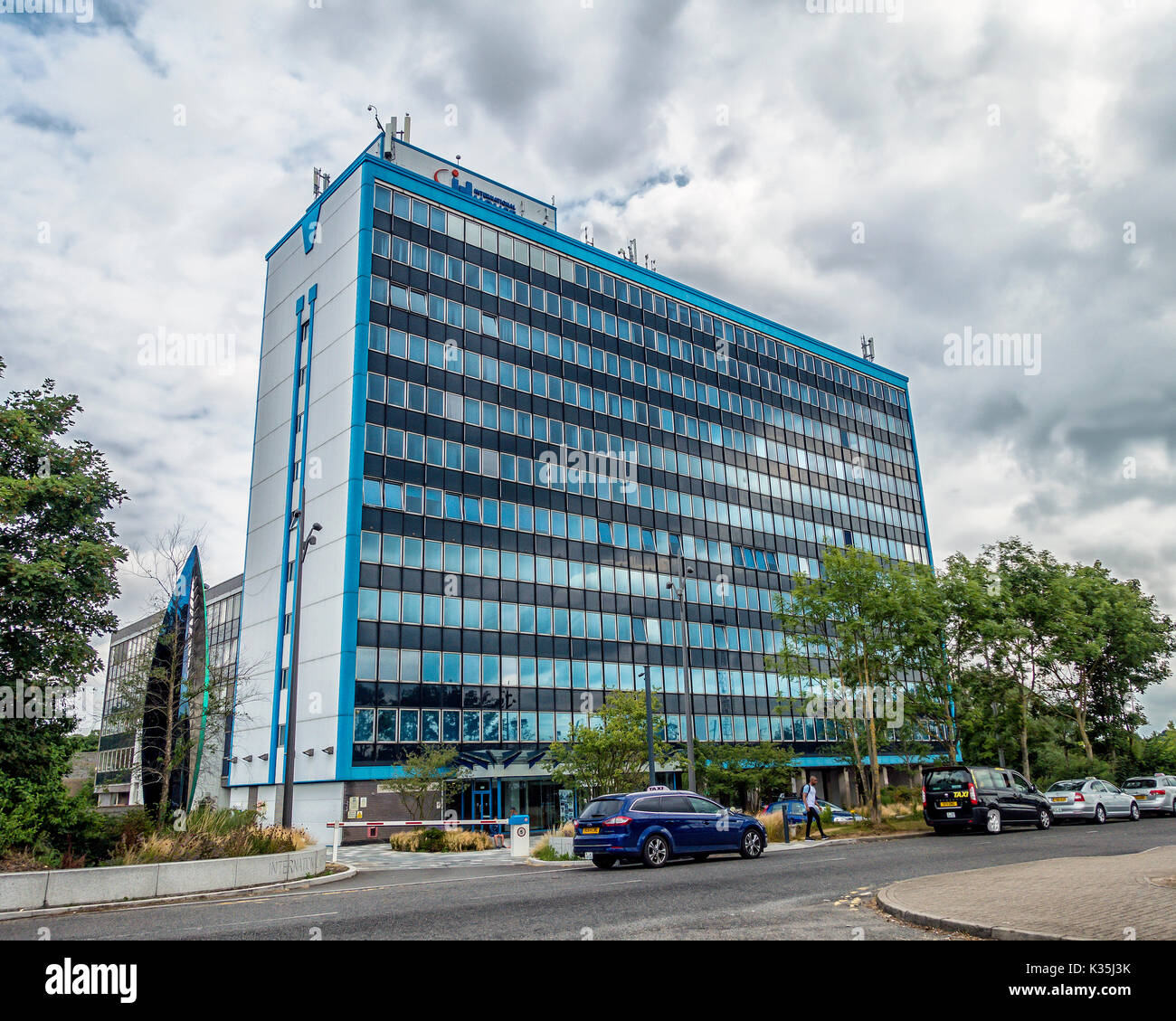 International House, modernes Bürogebäude, Ashford, Kent, Großbritannien, angrenzenden, Ashford International Station Stockfoto