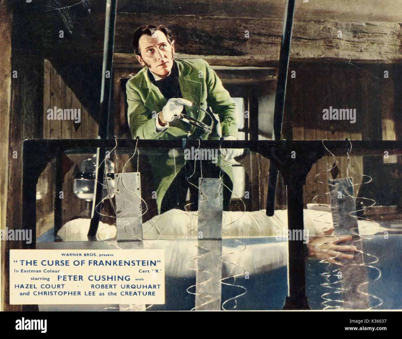 Der Fluch VON FRANKENSTEIN PETER CUSHING EIN HAMMER FILM PRODUKTION Datum: 1957 Stockfoto